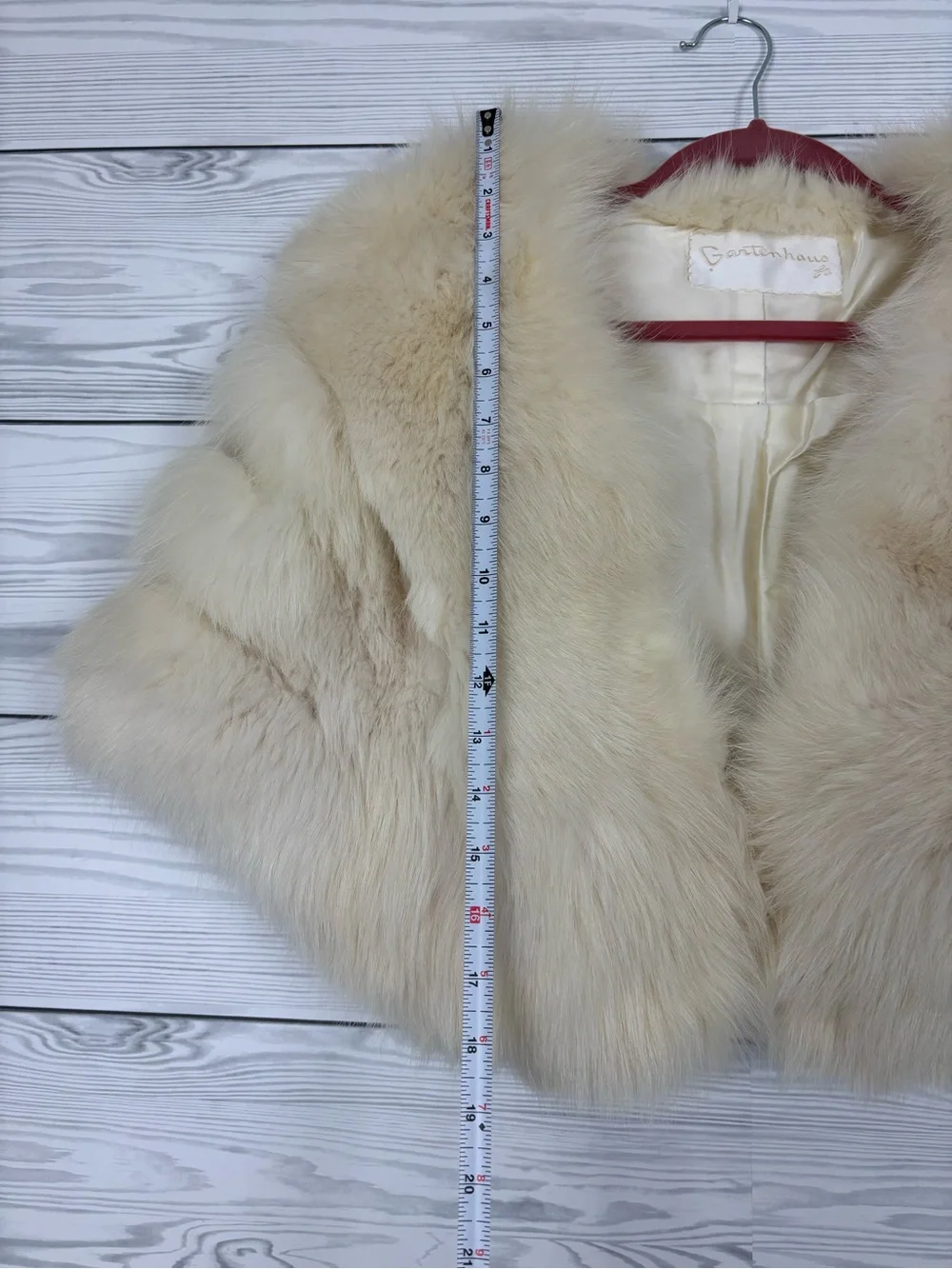 VTG GARTENHAUS FURS CREAM WHITE STOLE CAPE CAPELET OSFA